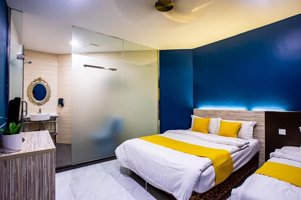 Beez Hotel Куала Лумпур Екстериор снимка