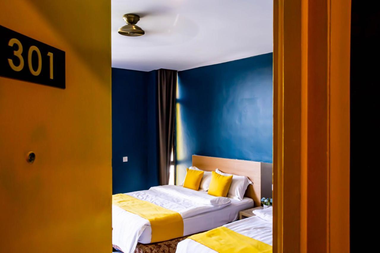 Beez Hotel Куала Лумпур Екстериор снимка