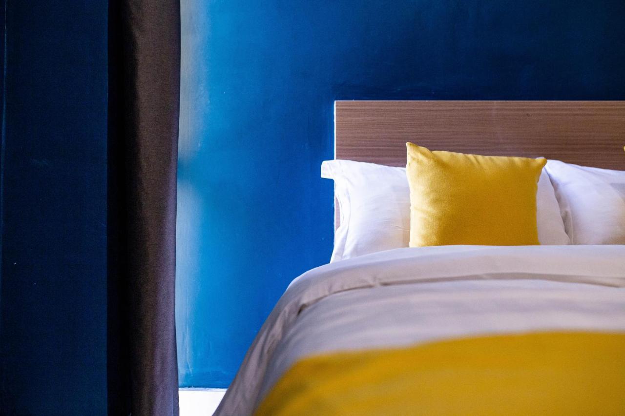 Beez Hotel Куала Лумпур Екстериор снимка