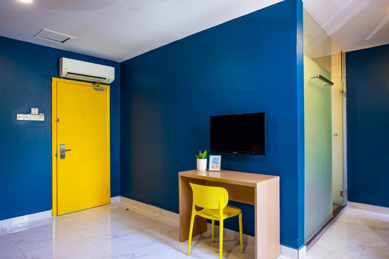 Beez Hotel Куала Лумпур Екстериор снимка